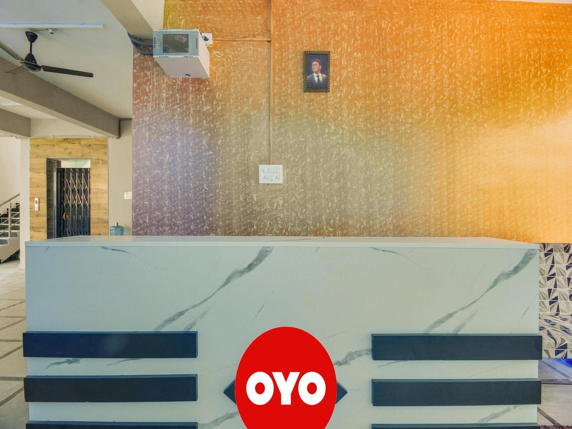 Hotel O R.J.International Pedda Ambarpet Dış mekan fotoğraf